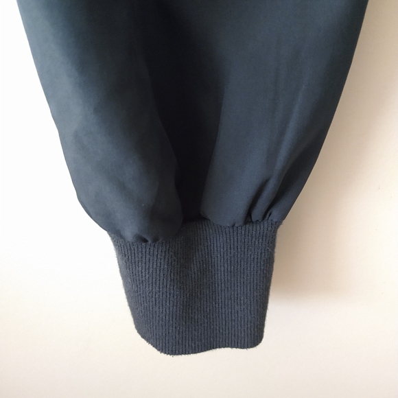 Brisas Gray work out pants size Medium - Picture 6 of 11